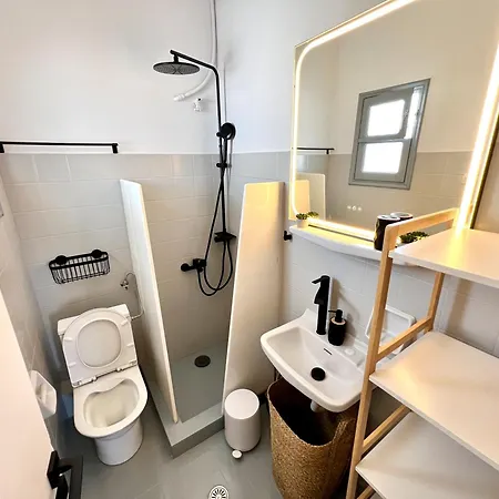 Aeolian Blu 9 Apartment