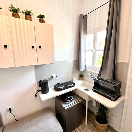 Apartment Aeolian Blu 9 *